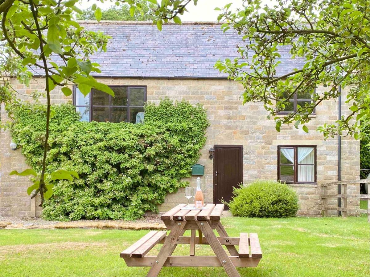 הוילה Whitwell-on-the-Hill Country Barn On The Hill מראה חיצוני תמונה